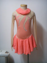 Lade das Bild in den Galerie-Viewer, Lachs Orange Kürkleid Eiskunstlaufklei Rollkunstlaufen Tanzkleid Tanzmariechen