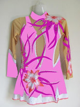 Lade das Bild in den Galerie-Viewer, Rosa Kürkleid Eiskunstlaufkleid Rollkunstlaufen Tanzkleid Tanzmariechen