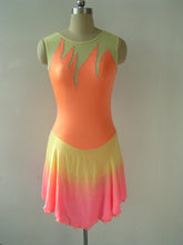 Lade das Bild in den Galerie-Viewer, Lachs Orange Kürkleid Eiskunstlaufklei Rollkunstlaufen Tanzkleid Tanzmariechen