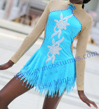 Lade das Bild in den Galerie-Viewer, Türkis Weiß Eiskunstlaufkleid Kürkleid Rollkunstlaufen Tanzkleid Tanzmariechen