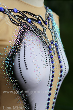 Lade das Bild in den Galerie-Viewer, Bordeau Kürkleid Eiskunstlaufklei Rollkunstlaufen Tanzkleid Tanzmariechen