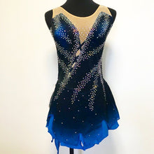 Lade das Bild in den Galerie-Viewer, Blau Eiskunstlaufkleid Rollkunstlaufen  Kürkleid Tanzkleid Tanzmariechen