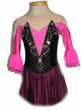 Lade das Bild in den Galerie-Viewer, Kopie von Pink Eiskunstlaufkleid Kürkleid Rollkunstlaufen Tanzkleid Tanzmariechen
