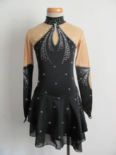 Lade das Bild in den Galerie-Viewer, - Schwarz Rollkunstlaufen Tanzkleid Kürkleid Eiskunstlaufkleid Tanzmariechen