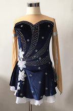 Lade das Bild in den Galerie-Viewer, Dl. Blau Eiskunstlaufkleid Rollkunstlaufen  Kürkleid Tanzkleid Tanzmariechen