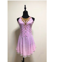 Lade das Bild in den Galerie-Viewer, Rosa Kürkleid Eiskunstlaufkleid Rollkunstlaufen Tanzkleid Tanzmariechen
