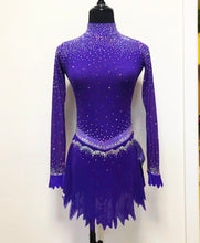 Lade das Bild in den Galerie-Viewer, Dl. Blau Eiskunstlaufkleid Rollkunstlaufen  Kürkleid Tanzkleid Tanzmariechen