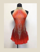 Lade das Bild in den Galerie-Viewer, Bordeau  Kürkleid  Eiskunstlaufkleid Tanzkleid Tanzmariechen  Kleid