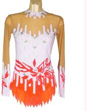 Lade das Bild in den Galerie-Viewer, WEIß Eiskunstlaufkleid Rollkunstlaufen  Kürkleid Tanzkleid Tanzmariechen