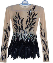 Lade das Bild in den Galerie-Viewer, Schwarz Kürkleid Eiskunstlaufklei Rollkunstlaufen Tanzkleid Tanzmariechen