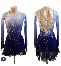Lade das Bild in den Galerie-Viewer, Dunkelblau Eiskunstlaufkleid Rollkunstlaufen  Kürkleid Tanzkleid Tanzmariechen