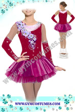 Lade das Bild in den Galerie-Viewer, Bordeau  Kürkleid  Eiskunstlaufkleid Tanzkleid Tanzmariechen  Kleid