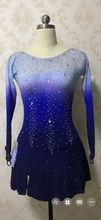 Lade das Bild in den Galerie-Viewer, Kürkleid Eiskunstlaufklei Rollkunstlaufen Tanzkleid Tanzmariechen