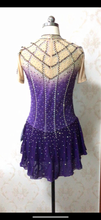 Lade das Bild in den Galerie-Viewer, Ice princess Weiß Kürkleid Eiskunstlaufklei Rollkunstlaufen Tanzkleid Tanzmariechen