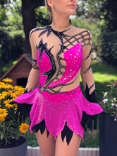 Lade das Bild in den Galerie-Viewer, -Pink Kürkleid Eiskunstlaufkleid Karnevalkleid Showtanzkleid Tanzmariechen
