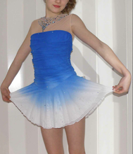 Lade das Bild in den Galerie-Viewer, Türkis Weiß Eiskunstlaufkleid Kürkleid Rollkunstlaufen Tanzkleid Tanzmariechen

