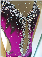 Lade das Bild in den Galerie-Viewer, Lila Akrobatik Anzug Sportakrobatik rhythmische Gymnastik RSG-Anzug

