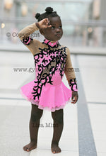 Lade das Bild in den Galerie-Viewer, -Rosa Pink Kürkleid Eiskunstlaufklei Rollkunstlaufen Tanzkleid Tanzmariechen
