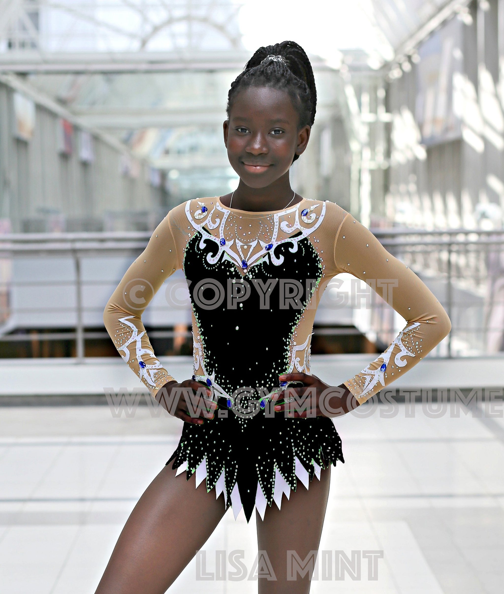 Anal jinsiy aloqada uxlayotgan qaynona ishtirokidagi onlayn porno filmlarni tomosha qiling Kichik tennischilar bilan jinsiy aloqa